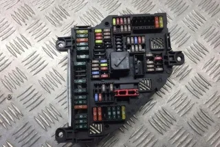 9234423 Блок предохранителей BMW 5 F10/F11/GT F07 Арт e12435180, вид 5