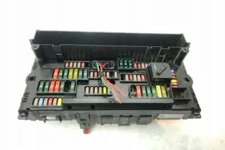 9252815 Блок предохранителей BMW 5 F10/F11/GT F07 Арт e12434942, вид 3