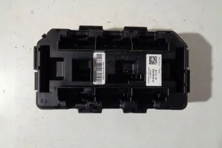 9337879 Блок предохранителей BMW 1 F20/F21 Арт e12434177, вид 3