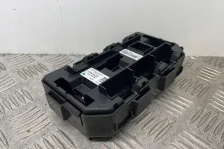 9337879 Блок предохранителей BMW 1 F20/F21 Арт e12433897, вид 4