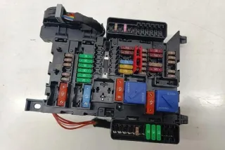 5A0BD89 Блок предохранителей BMW 1 F40 Арт e12433837, вид 1