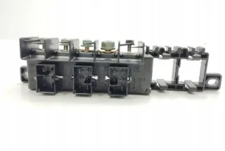 8L0941822A Блок предохранителей Audi A6 C5 (S6,RS6) Арт e12433564, вид 1