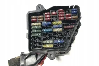8D1941824 Блок предохранителей Audi A4 B6 Арт e12433389, вид 1