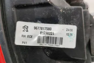 9677817580 Фонарь задний правый Peugeot 2008 Арт e12430152, вид 4