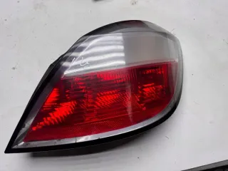  Фонарь задний правый Opel Astra H Арт e12429918, вид 1