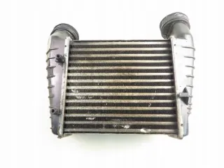 3B0145805D Интеркулер Volkswagen Passat B5 Арт e12428446, вид 4