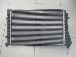 3C0145803E Интеркулер Volkswagen Passat B6 Арт e12428405, вид 2