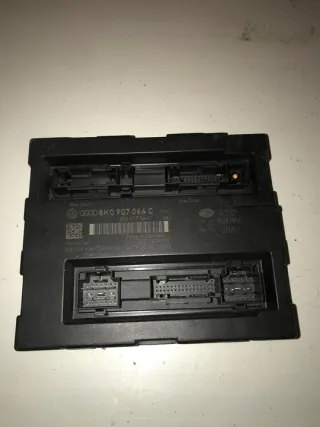 8K0907064C Блок предохранителей Audi A4 B8 Арт e12425986, вид 1