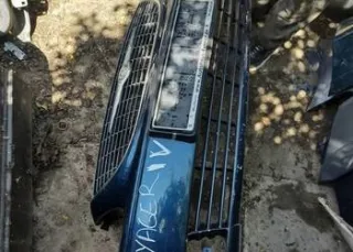  Бампер передний Chrysler Voyager 4 Арт e12420743, вид 1