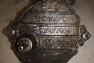 30677904 Насос вакуумный Volvo S60 3 Арт e12415572, вид 2
