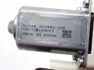 G03483-100 Моторчик стеклоподъемника Tesla model Y Арт e12413133, вид 3