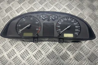 3B0919880D Щиток приборов (приборная панель) Volkswagen Passat B5 Арт e12410522, вид 2
