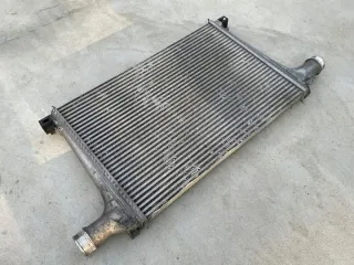 4M0145805C 4M0145805D 4S69214114 Интеркулер Audi Q7 4M Арт e12407600, вид 2