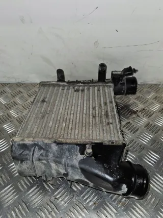 8E0145805AA Интеркулер Audi A4 B7 Арт e12407531, вид 1