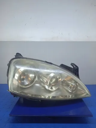 13237262 Фара правая Opel Corsa C Арт e12403995, вид 1