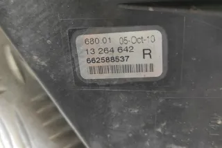 13264642 Фара противотуманная правая Opel Astra J Арт e12400780, вид 1