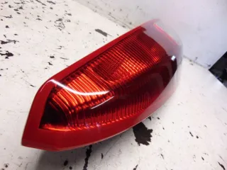 MR957373 Фонарь задний левый Mitsubishi Colt 6 Арт e12399536, вид 2