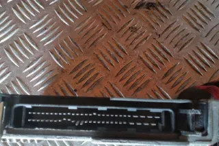 00177936256630796250 Блок управления двигателем Volvo S40 1 Арт e12393637, вид 3