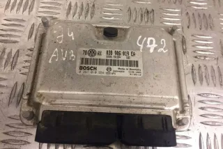 038906019EA Блок управления двигателем Volkswagen Passat B7 Арт e12393241, вид 1