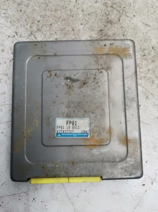 FP0118881C E2T03771T Блок управления двигателем Mazda 626 GF Арт e12390294, вид 2