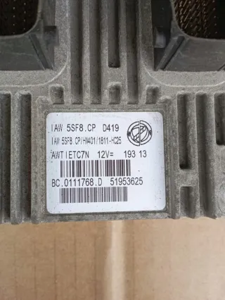 51953625 Блок управления двигателем Fiat Panda 3 Арт e12389470, вид 2
