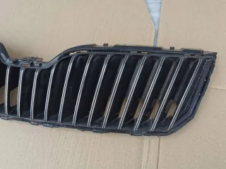 3T0853668B Решетка радиатора Skoda Superb 2 Арт e12388583, вид 5