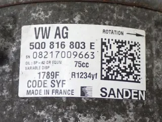 5Q0816803E Компрессор кондиционера Seat Ibiza 5 Арт e12384721, вид 4