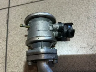 078131102E Клапан EGR Audi A6 C5 (S6,RS6) Арт e12383294, вид 3