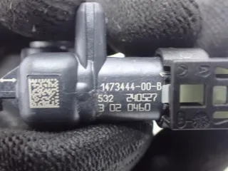 1473444-00-B 1473444-00 Датчик удара Tesla model Y Арт e12381333, вид 3