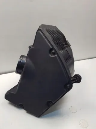 8W0133837B Корпус воздушного фильтра Audi A4 B9 Арт e12380238, вид 2