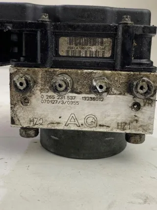13236012 0265231537 0265800422 Блок ABS Opel Corsa D Арт e12371876, вид 3