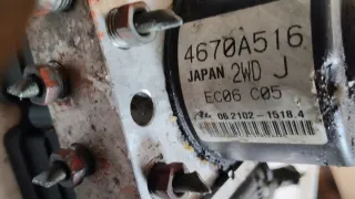 4670A516 Блок ABS Mitsubishi Lancer 8 Арт e12371510, вид 3