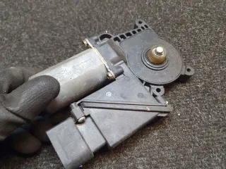 0130821698 Моторчик стеклоподъемника Mercedes E W210 Арт e12371029, вид 7