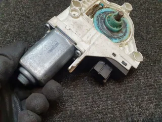 4F0959802D Моторчик стеклоподъемника Audi A5 (S5,RS5) 1 Арт e12369677, вид 6