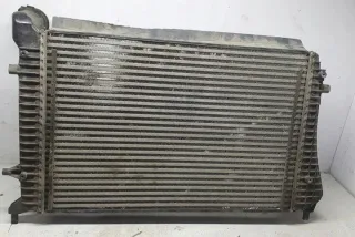 3C0145803E Интеркулер Volkswagen Passat B7 Арт e12361776, вид 2