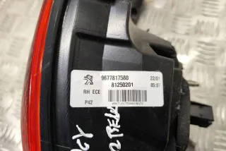 9677817580 Фонарь задний правый Peugeot 2008 Арт e12347054, вид 4