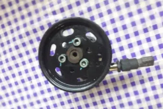 038145255A Насос гидроусилителя руля Volkswagen Golf 4 Арт e12338959, вид 3