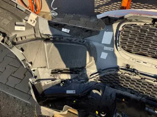 J9C3-17F003 Бампер передний Jaguar E-PACE Арт e12335159, вид 4