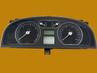 8200291334 2000-2007 Щиток приборов (приборная панель) Renault Laguna 2 Арт e12329811, вид 1