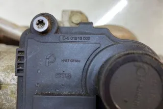 2733101 Клапан EGR Nissan Qashqai 2 restailing Арт e12327918, вид 3
