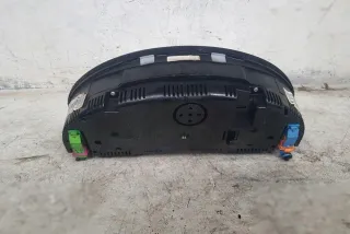 8E09209011 Щиток приборов (приборная панель) Audi A4 B7 Арт e12326971, вид 3