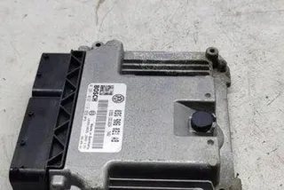 03G906021AB Блок управления двигателем Volkswagen Passat B7 Арт e12321607, вид 2