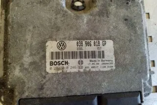038906018GP Блок управления двигателем Volkswagen Golf 4 Арт e12321453, вид 2