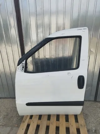 2011-2018 Дверь передняя левая Opel Combo D Арт e12318096, вид 1