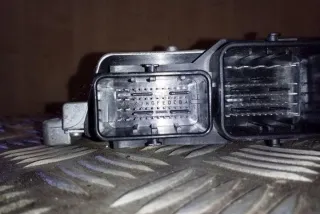 AV4112A650CJ Блок управления двигателем Ford Kuga 1 Арт e12317905, вид 6