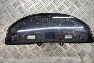 4B0920900F Щиток приборов (приборная панель) Audi A6 C5 (S6,RS6) Арт e12305253, вид 2