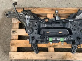 546117445R 546117445 Балка подвески передняя (подрамник) Renault Kangoo 2 Арт e12305184, вид 5