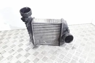 3B0145805J Интеркулер Skoda Superb 1 Арт e12304468, вид 1