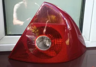  1S71-13404-A LT-382X Фонарь задний правый Ford Mondeo 3 Арт e12298019, вид 1