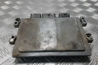 8V2112A650SF Блок управления двигателем Ford Fiesta 7 Арт e12291588, вид 1